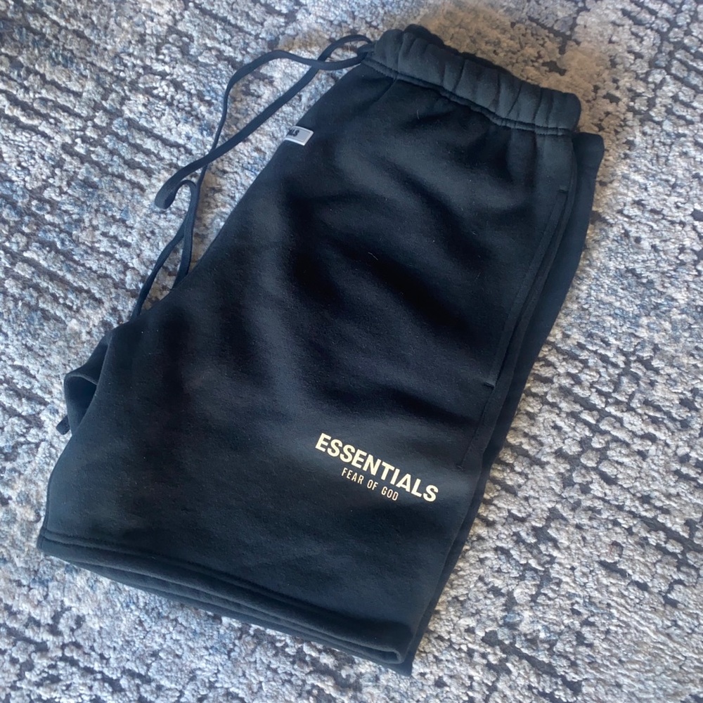 Essentials FOG shorts